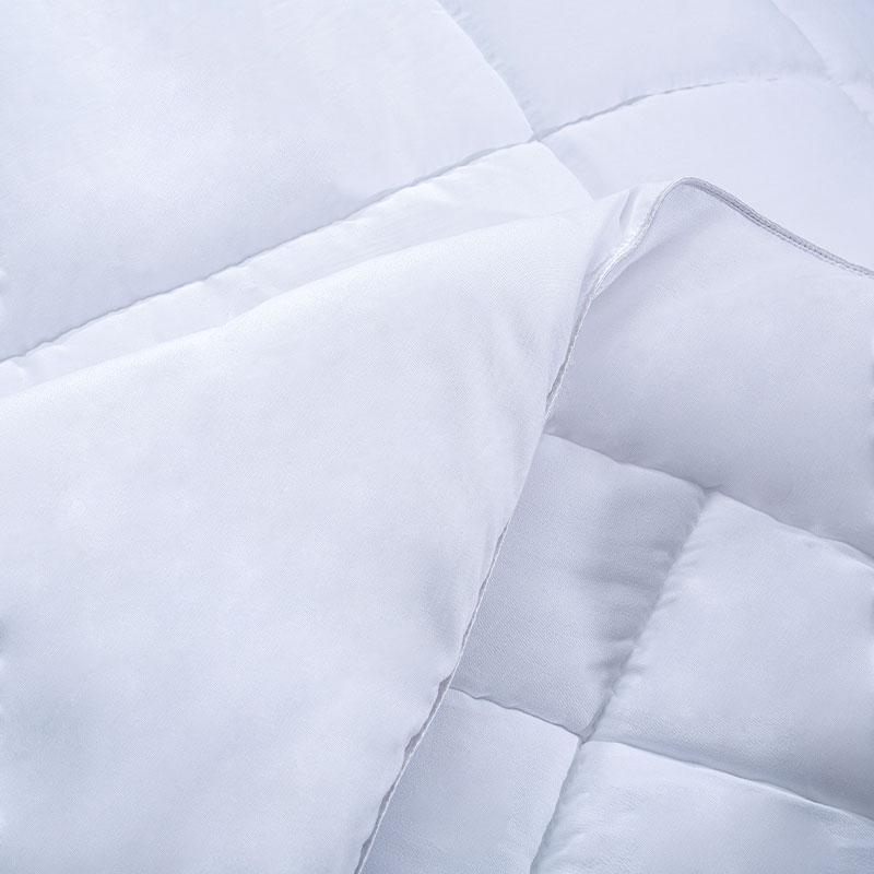 Prešireni Comforter HF2409-001